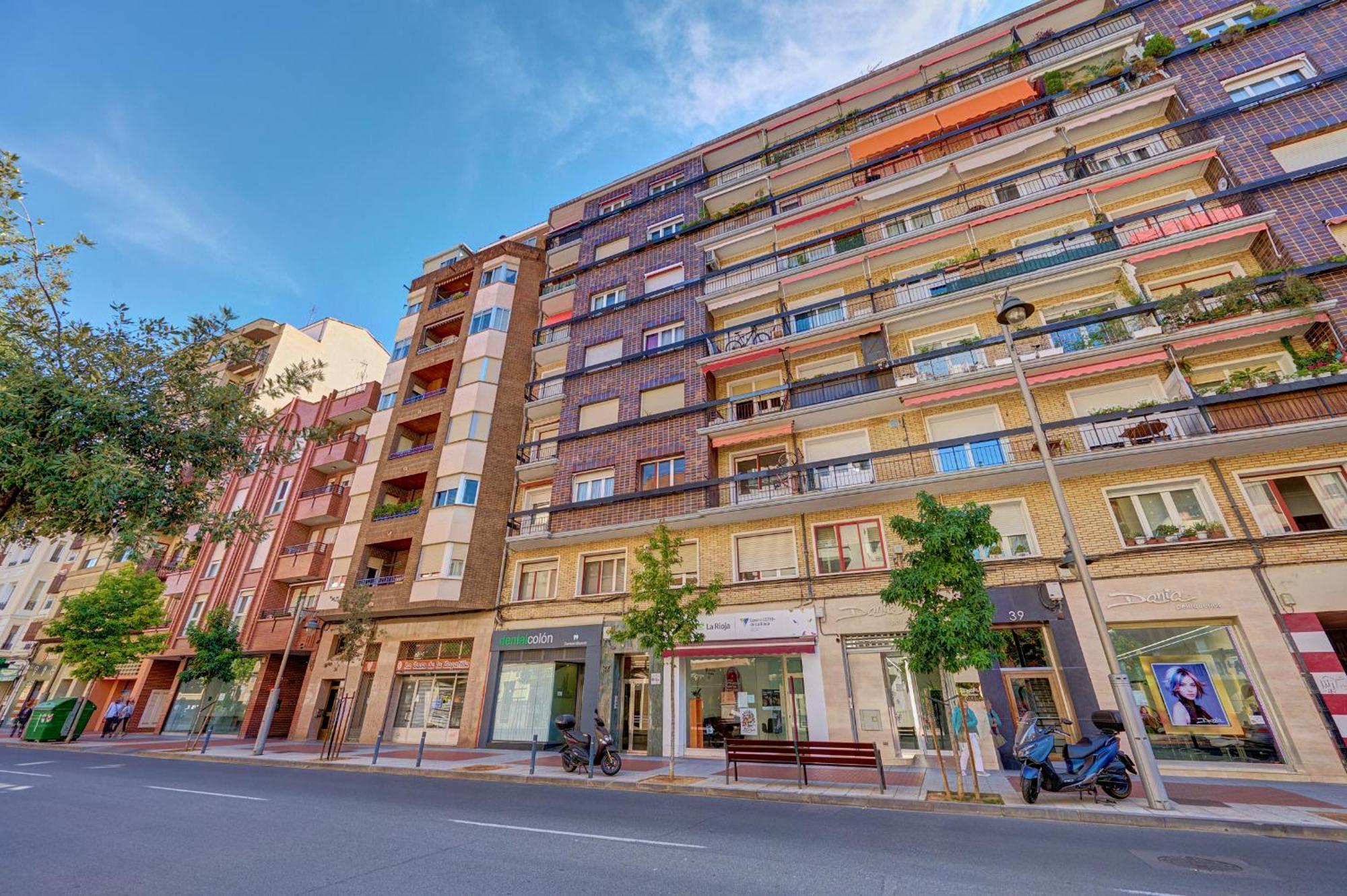 Apartamento Tempranillo Logrono By Clabao Exteriér fotografie
